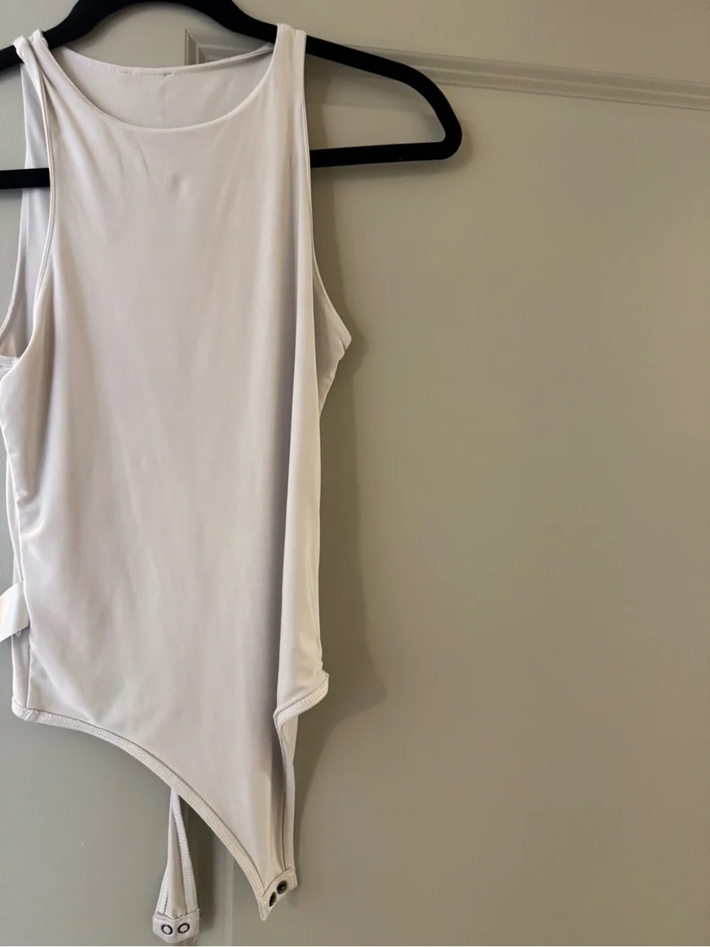 EXPRESS White Women's Sleeveless Bodysuit - Classic Tank Style